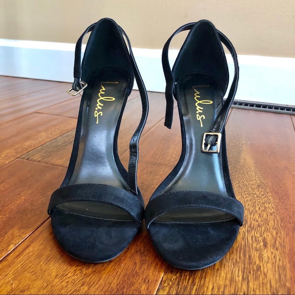 Lulus black heels